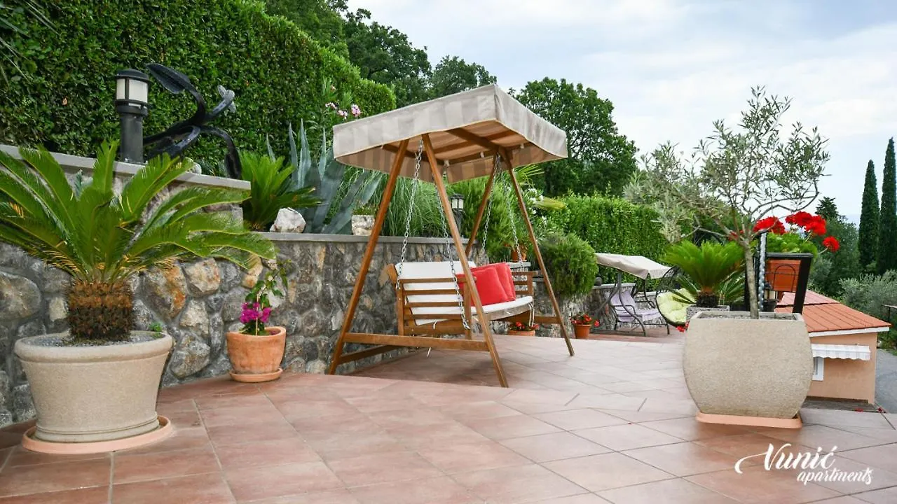 Apartments Vunic Mošćenička Draga 0*,