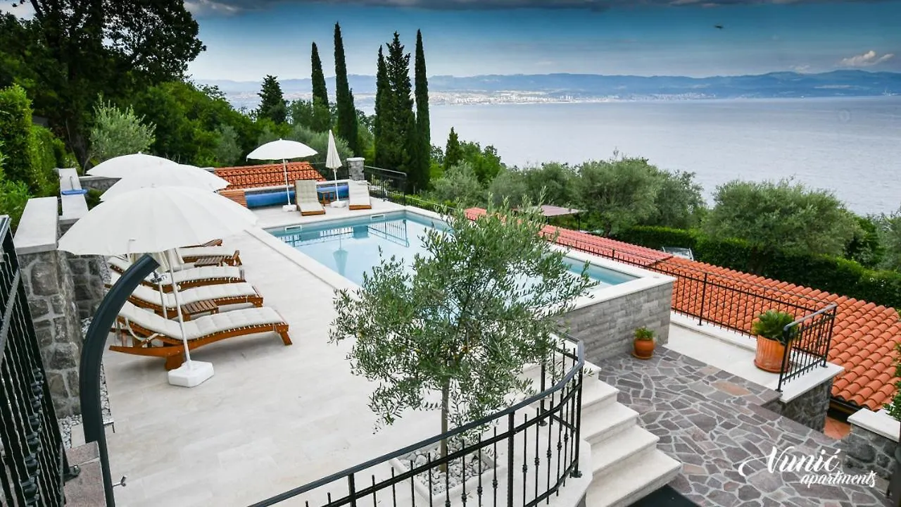 Apartments Vunic Mošćenička Draga Kroatien